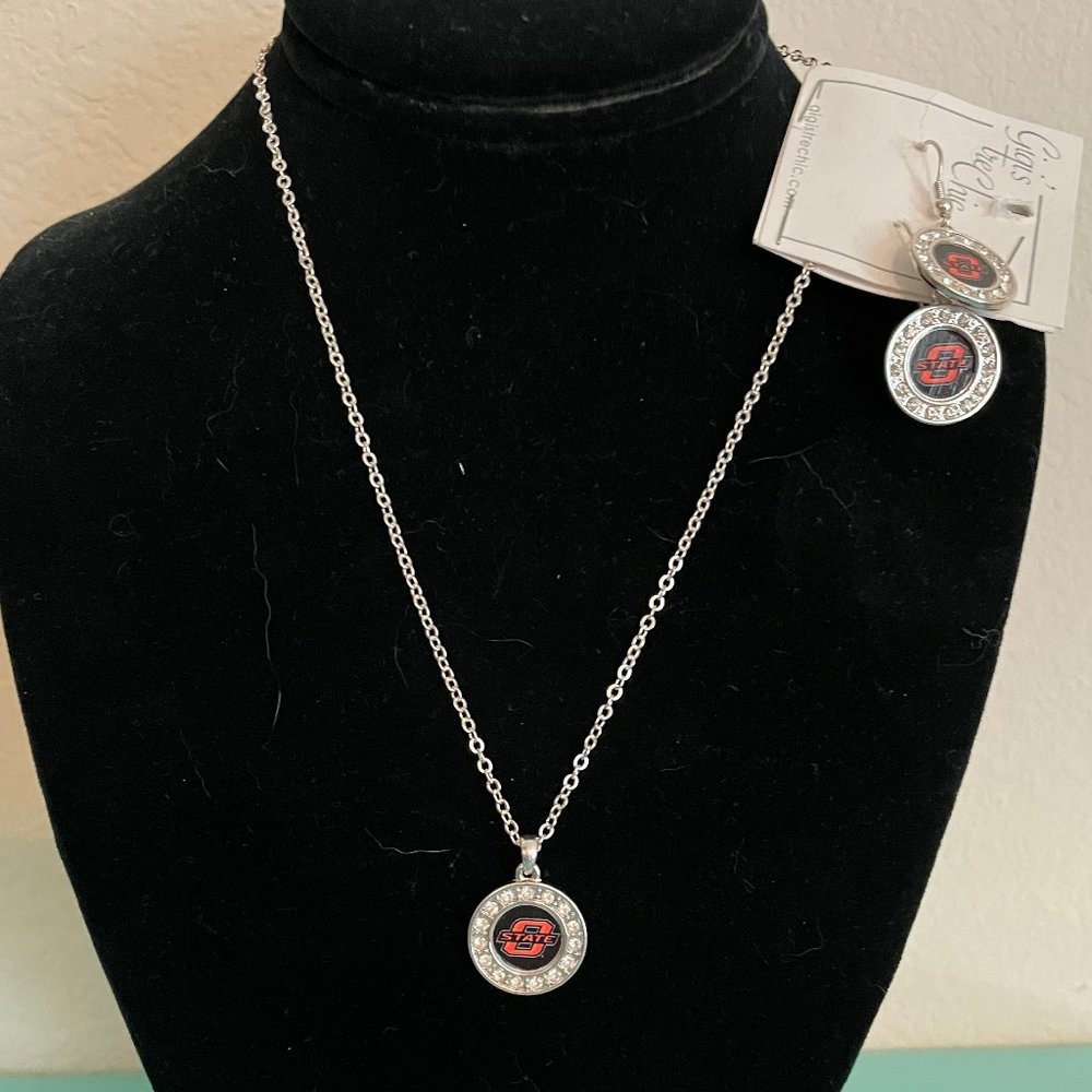 Women's Fashion Silver Oklahoma State University Necklace & Earring Set
